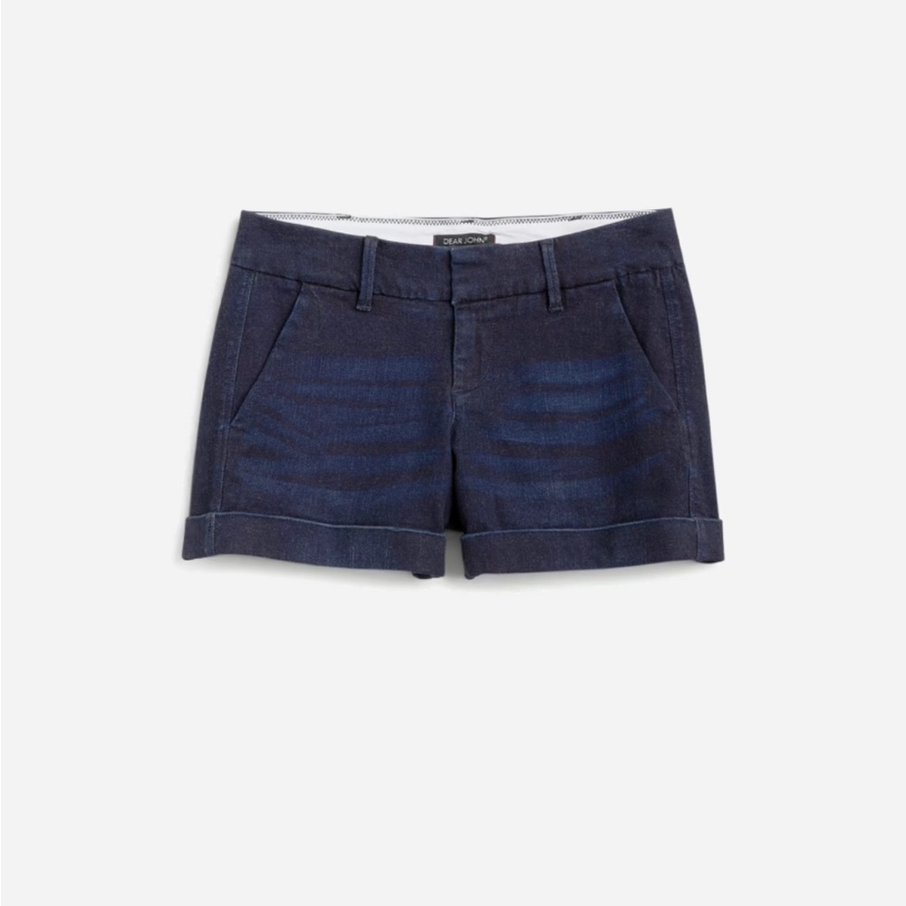 Rolled cuffed jean shorts.